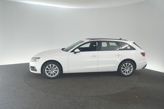 Audi A4 40 TFSI Avant S-Tronic