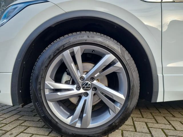 Volkswagen Tiguan 1.5 TSI DSG R-Line