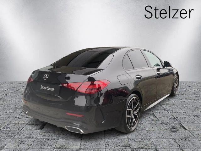 Mercedes-Benz C 300 AMG Line C 300 d Sedan