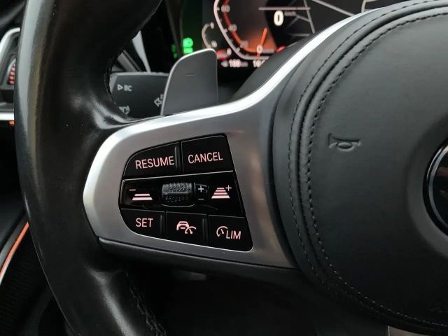 BMW 330 330i M-Sport