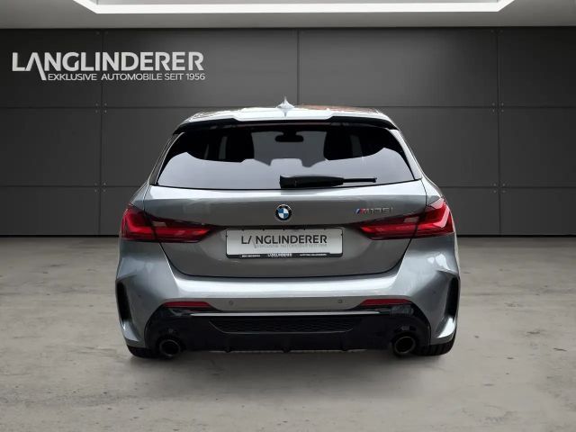 BMW 135 Sedan xDrive