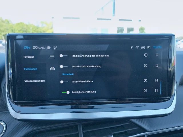 Peugeot 2008 Allure Pack PureTech