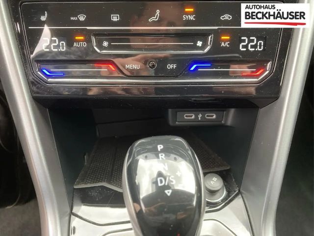 Volkswagen T-Roc DSG Life