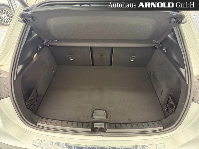 Mercedes-Benz EQA 300 4MATIC AMG Line