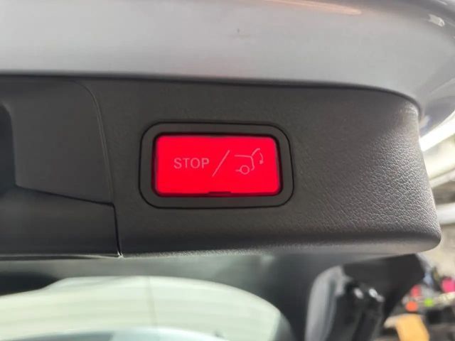 Mercedes-Benz B 220 B 220 d Sedan