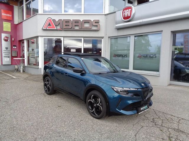 Alfa Romeo Junior Ibrida