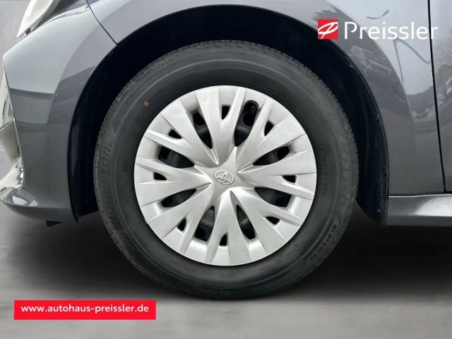 Toyota Yaris Comfort Hatchback