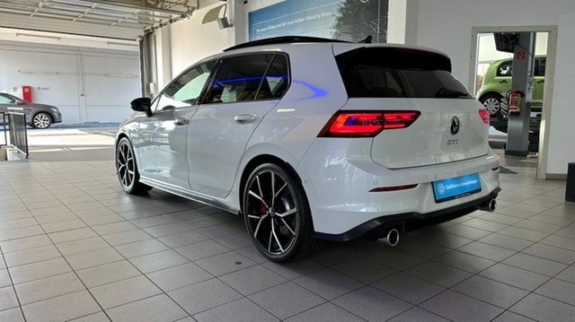 Volkswagen Golf 2.0 TSI DSG GTI