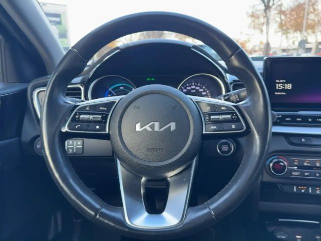 Kia XCeed GDi Hybrid PHEV Vision