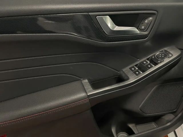 Ford Kuga Plug in Hybrid ST Line