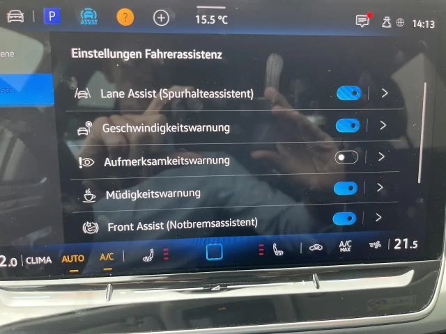 Volkswagen Golf 1.5 eTSI DSG Life