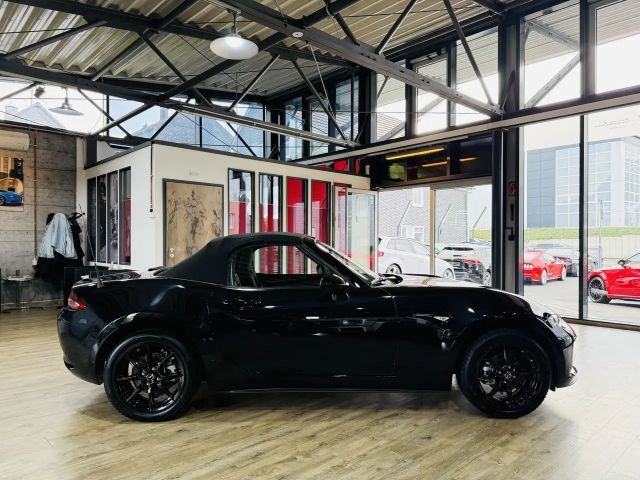 Mazda MX-5 Prime-line SkyActiv