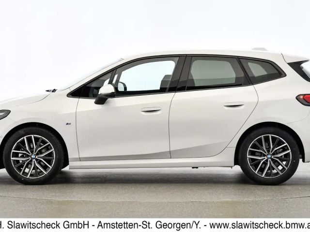 BMW 218 218d Active Tourer Sedan