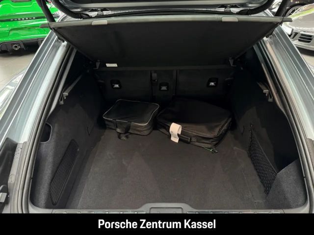 Porsche Panamera 4 E-Hybrid