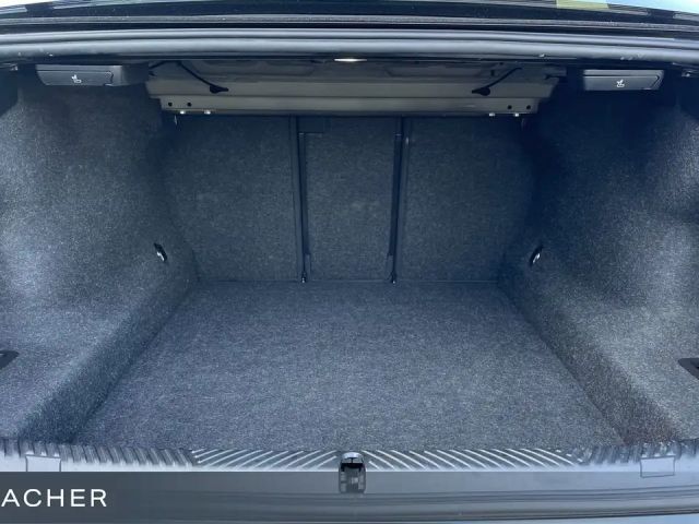 BMW 520 520i M-Sport Sedan