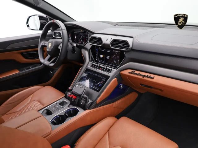 Lamborghini Urus S