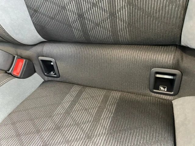 Volkswagen Taigo 1.0 TSI R-Line