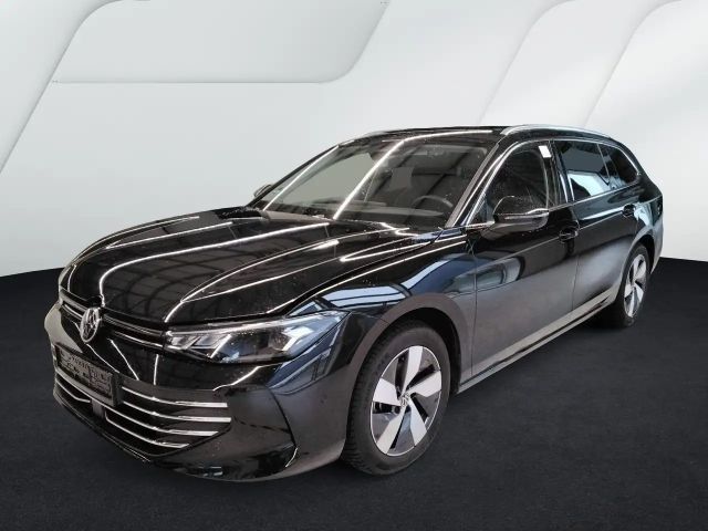 Volkswagen Passat 1.5 eTSI Business