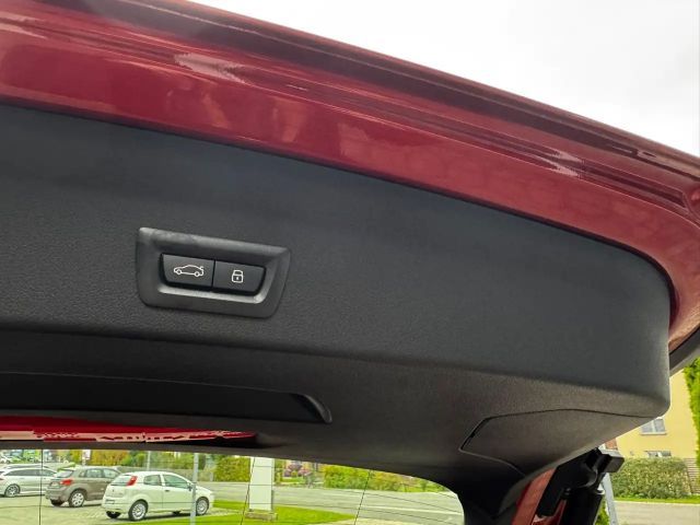 BMW 118 118i Sedan Sport Line