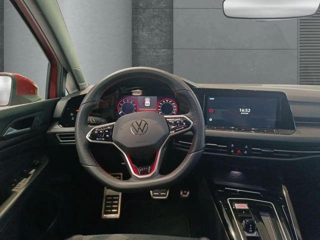 Volkswagen Golf 2.0 TSI DSG