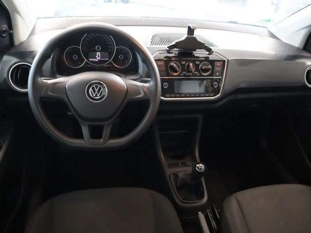 Volkswagen up! Move Move up!