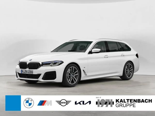 BMW 520 520d M-Sport Touring