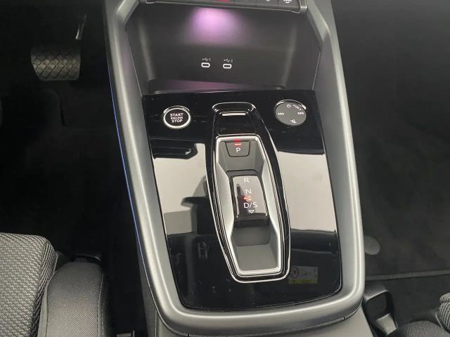 Audi A3 40 TFSI Hybride Sedan