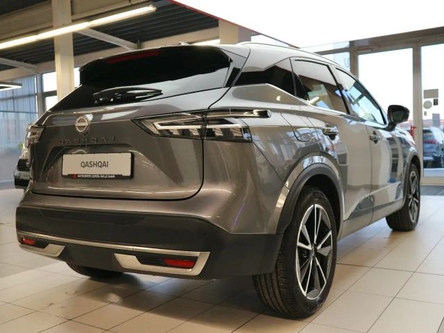 Nissan Qashqai AWD DIG-T Tekna