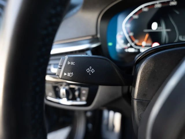 BMW 520 520d M-Sport Touring xDrive