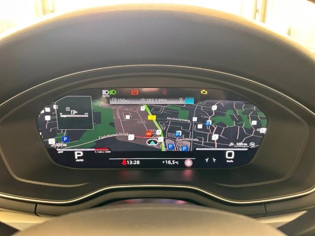 Audi A4 40 TFSI Avant Competition