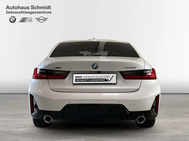 BMW 330 330i M-Sport Sedan xDrive