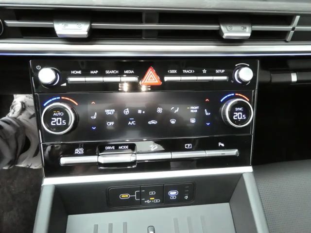 Hyundai Santa Fe Hybrid