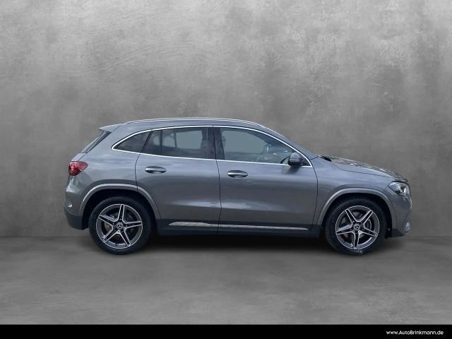 Mercedes-Benz GLA 200 AMG Line