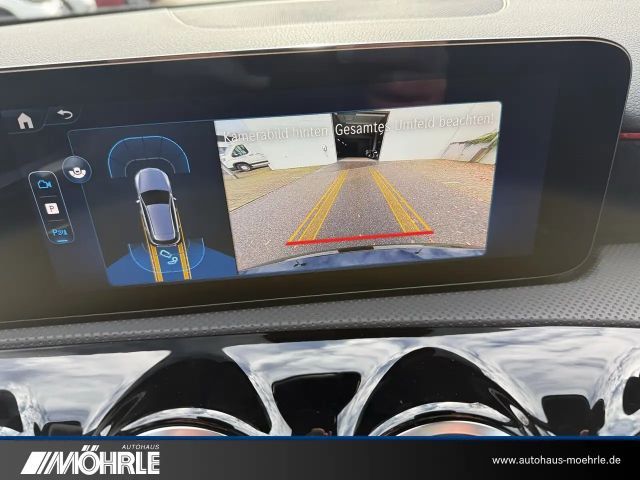 Mercedes-Benz A 180 AMG Line