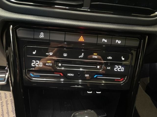 Volkswagen T-Roc 1.5 TSI DSG R-Line