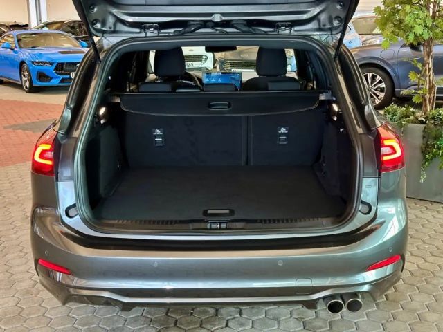 Ford Focus ST Line Wagon