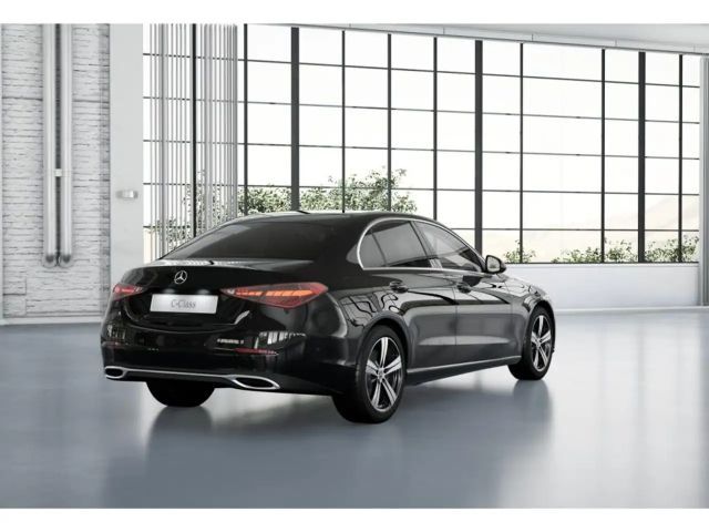 Mercedes-Benz C 180 AVANTGARDE Sedan