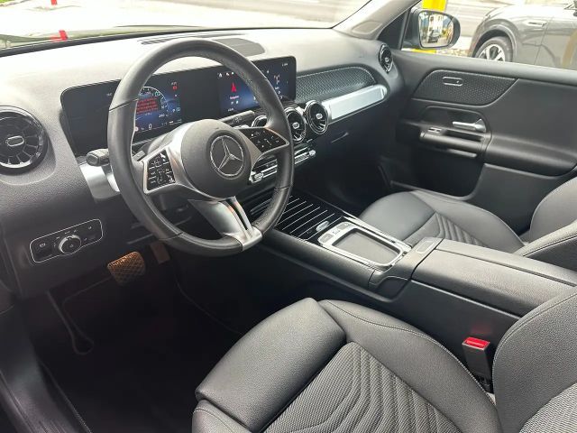 Mercedes-Benz GLB 180 Ö-Edition Aut. *AHV*LED*Navi*Park-Paket*