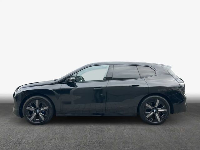 BMW iX xDrive40