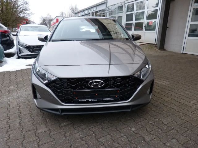 Hyundai i20 AUT. APPLE LHZ SHZ KAMERA KLIMA.