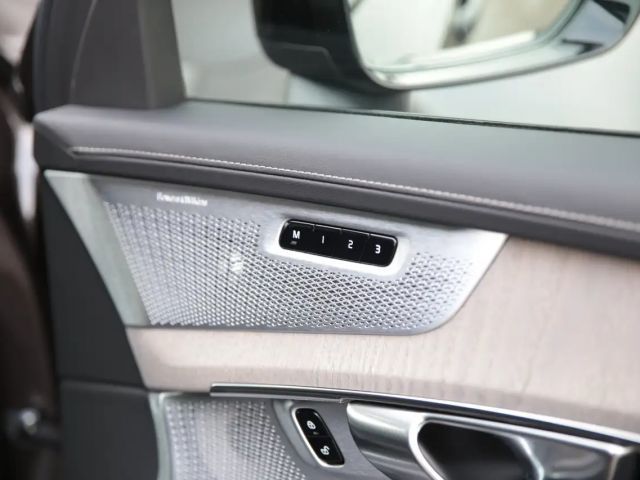 Volvo XC90 AWD Dark T8 Ultra