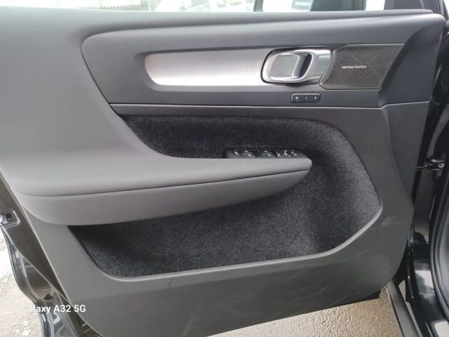 Volvo XC40 Dark