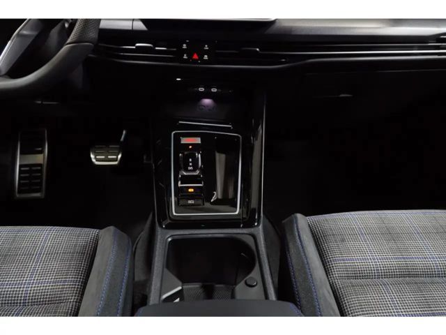 Volkswagen Golf GTE eHybrid