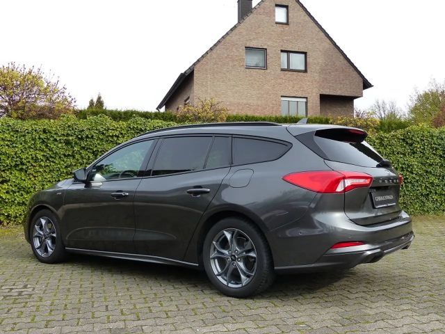 Ford Focus EcoBoost ST Line Wagon