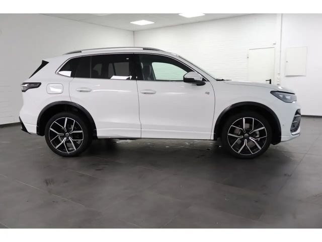 Volkswagen Tiguan 2.0 TDI DSG R-Line