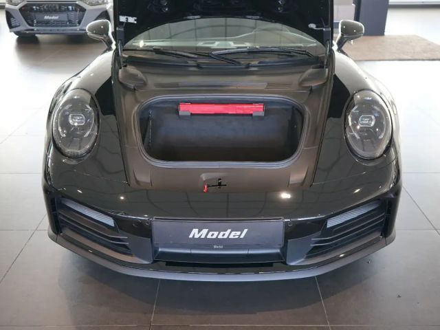 Porsche 992 Cabrio Carrera