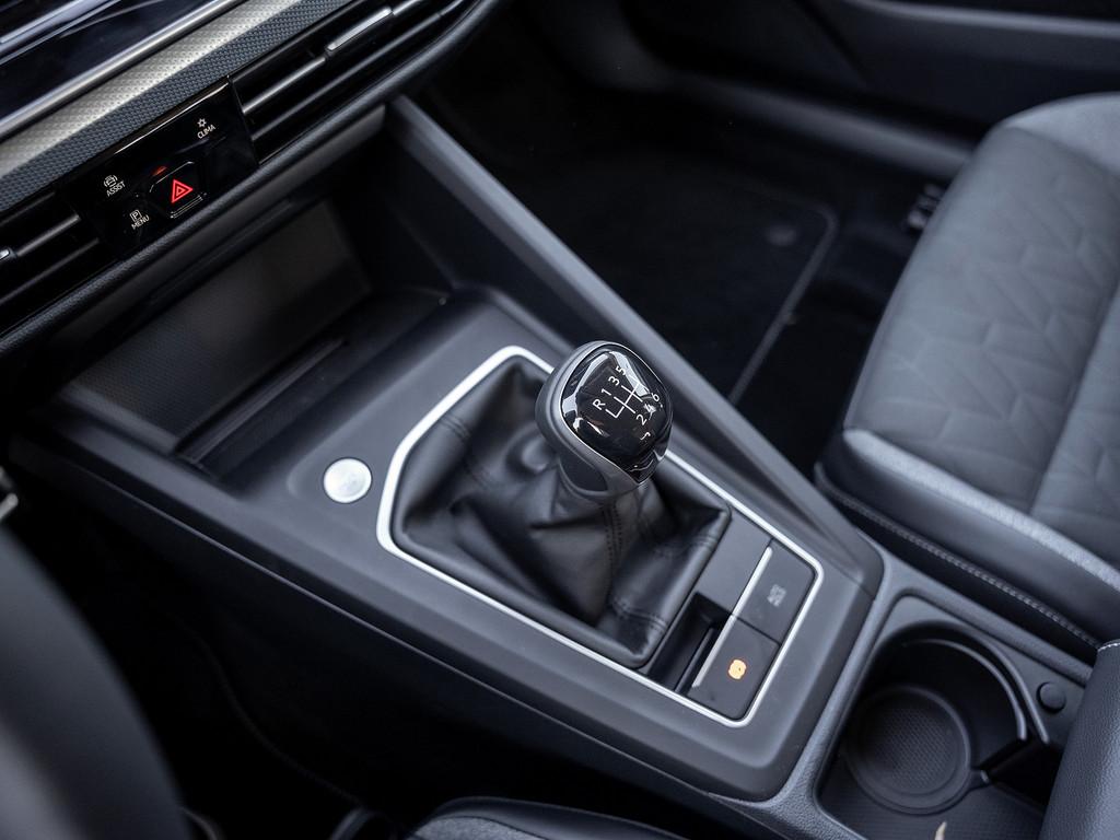 Volkswagen Golf 1.5 TSI Golf VIII