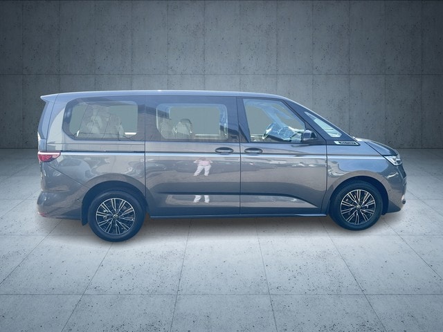 Volkswagen Multivan 2.0 TDI Lang Style T7