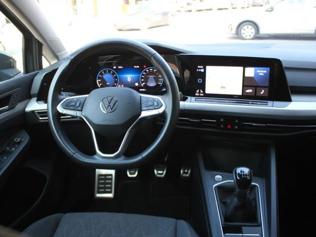 Volkswagen Golf 1.5 TSI Golf VIII Move