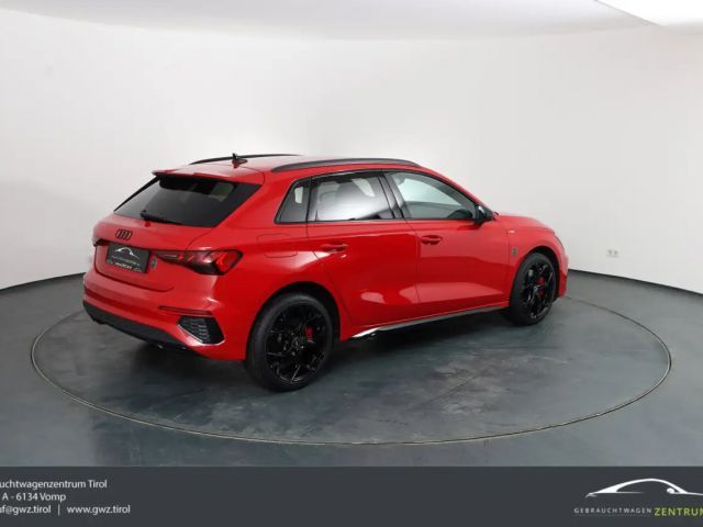 Audi A3 45 TFSI Hybride S-Line Sedan